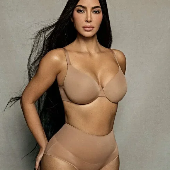 SKIMS Bra Smoothing Intimates 44DDDD 44G SAND NWT Full Coverage Beige Tan 44DDDD - Picture 7 of 10